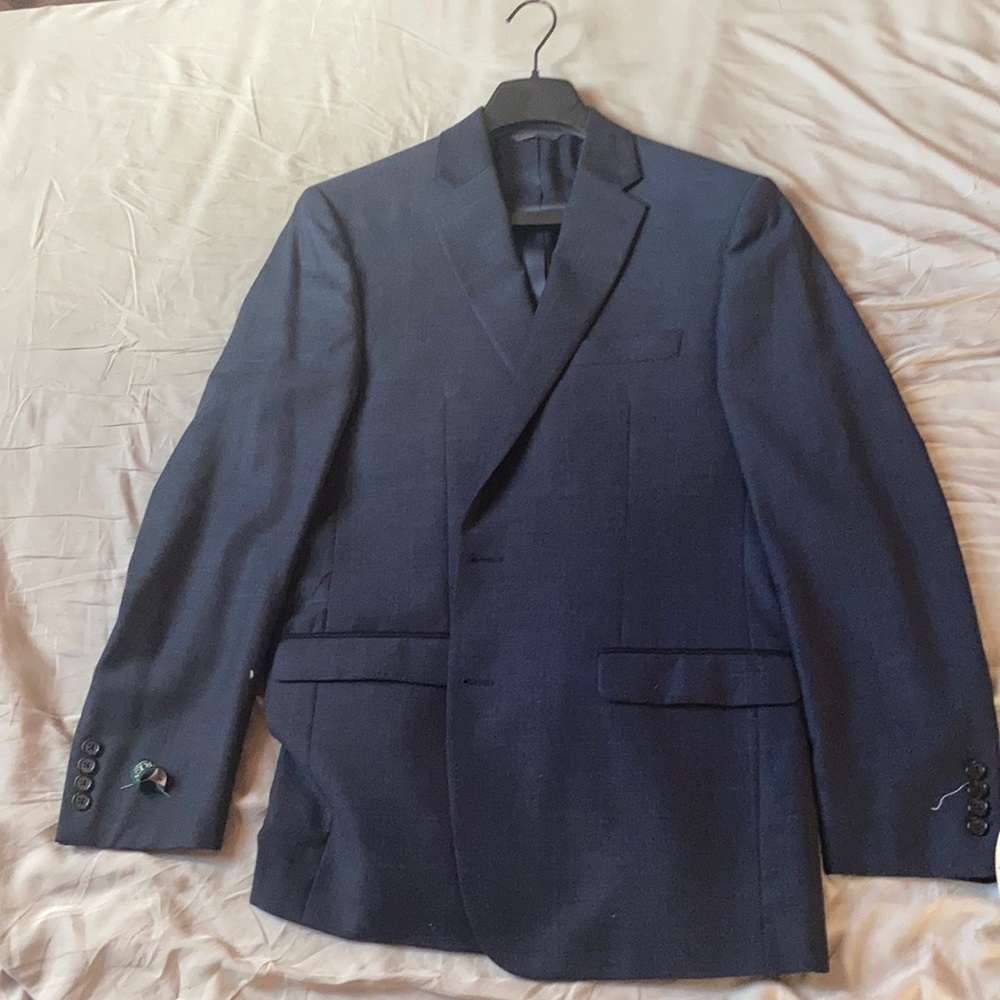 Subtle patterned blue blazer